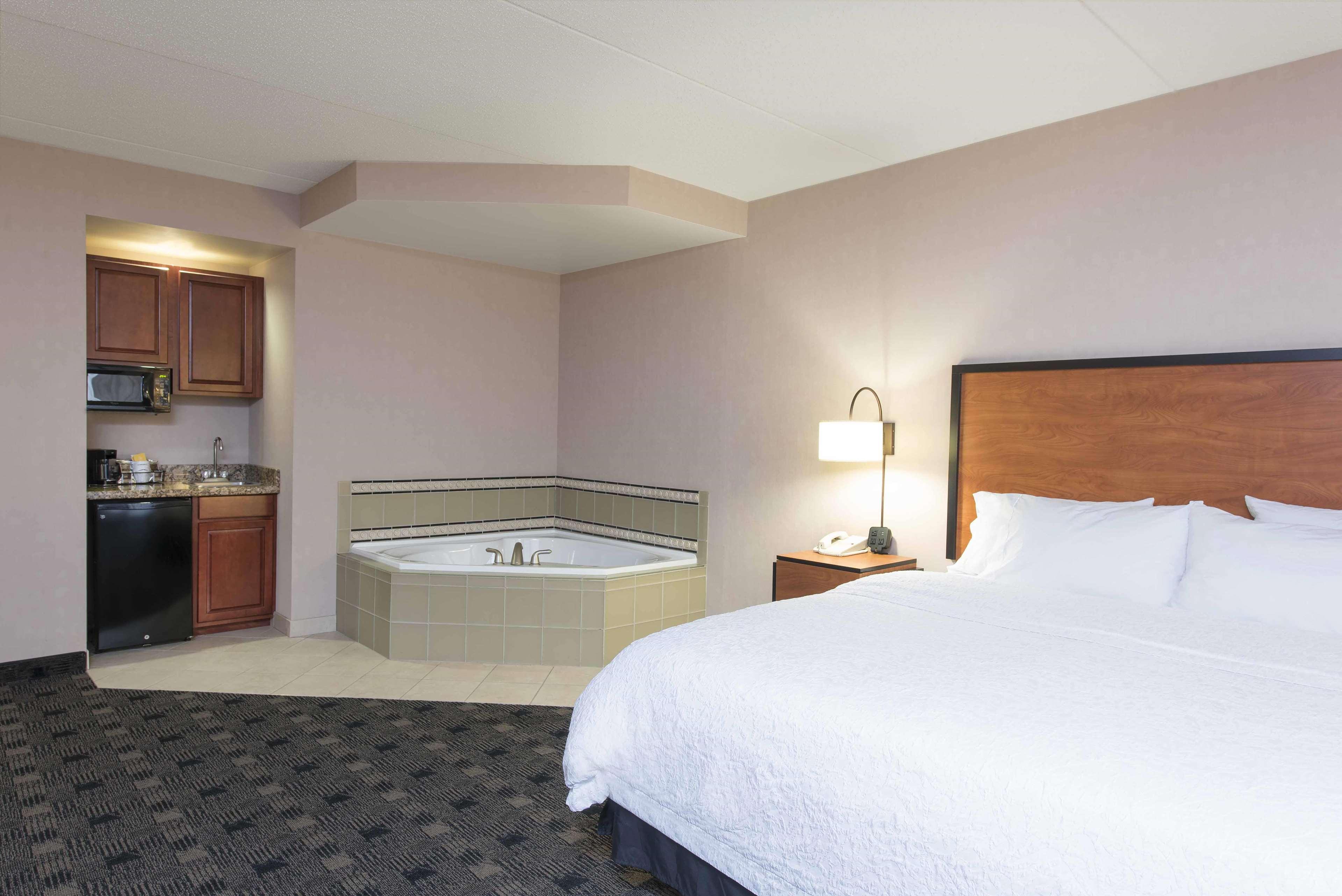 Hampton Inn And Suites Indianapolis-Fishers Exterior photo