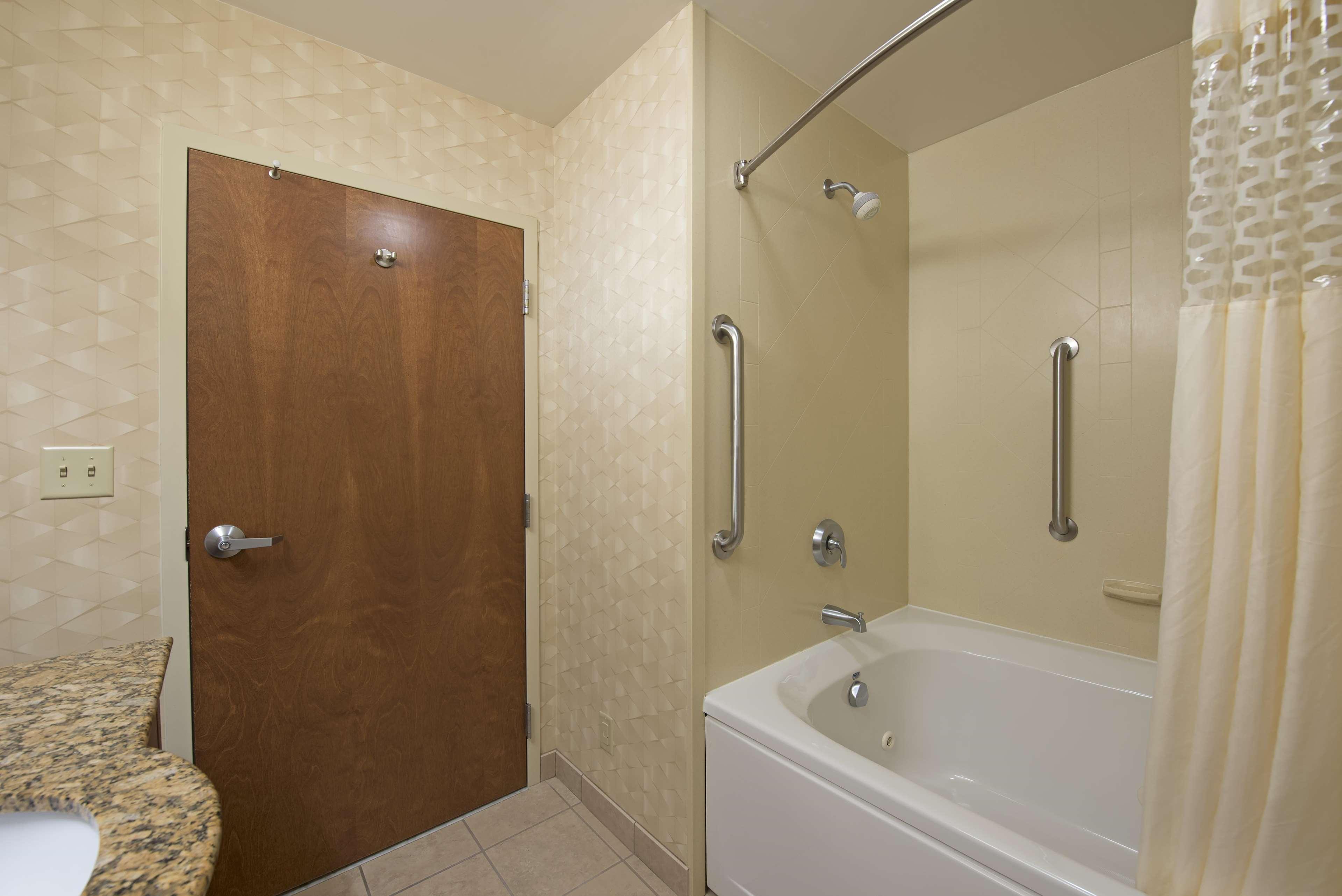 Hampton Inn And Suites Indianapolis-Fishers Exterior photo