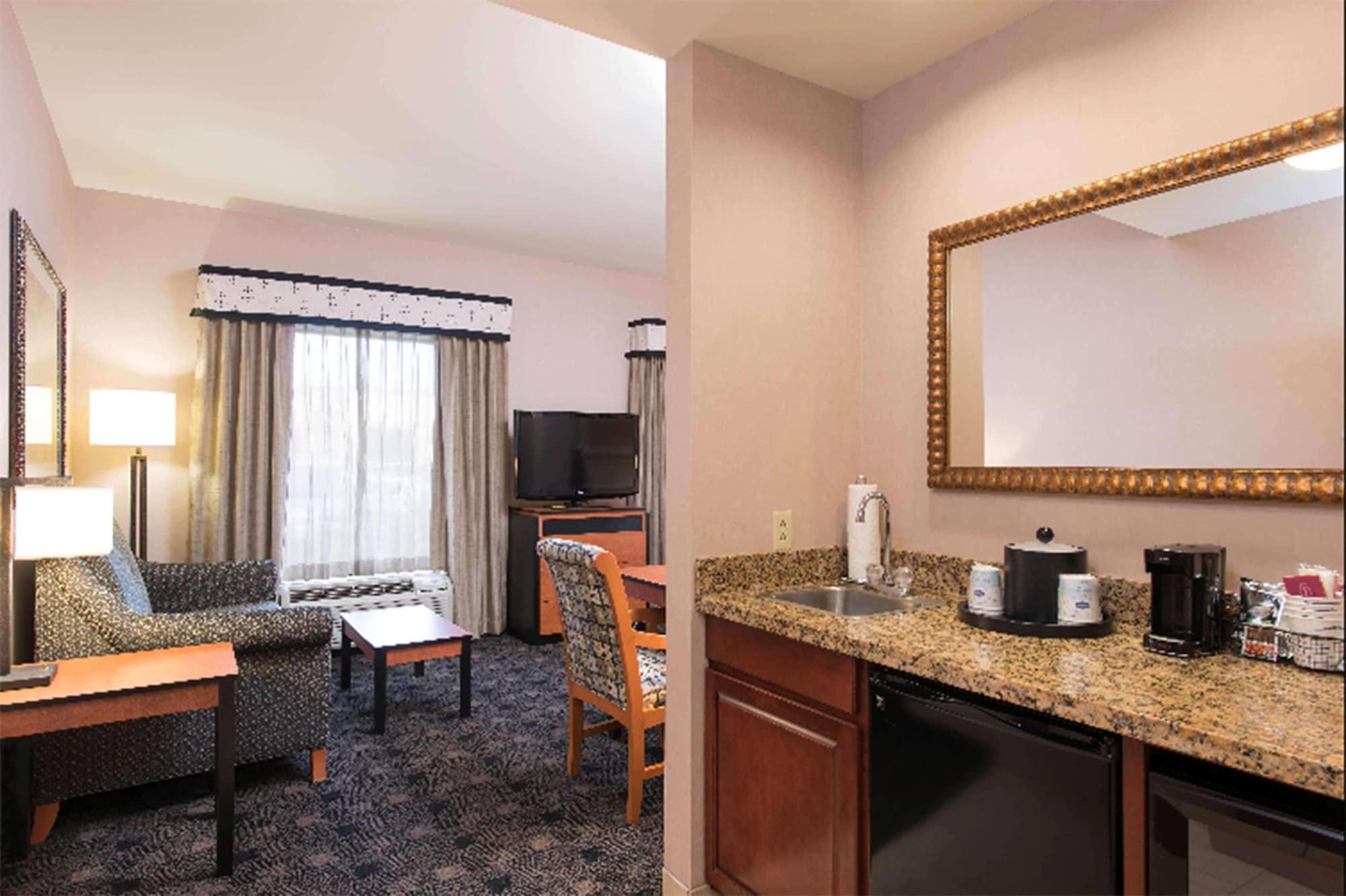 Hampton Inn And Suites Indianapolis-Fishers Exterior photo